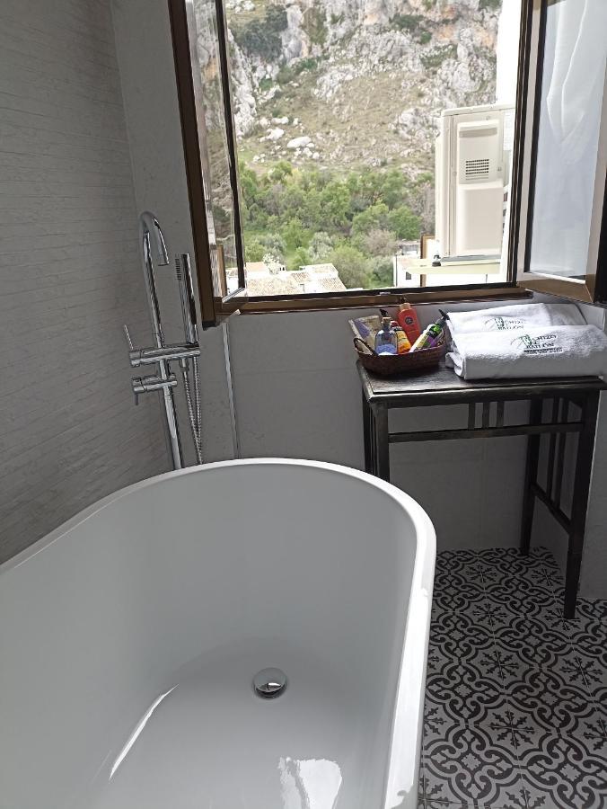 El Hechizo Del Bailon Guest House Zuheros Exterior photo
